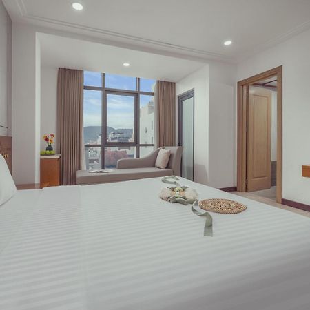 Star Hotel And Spa Danang Exterior photo