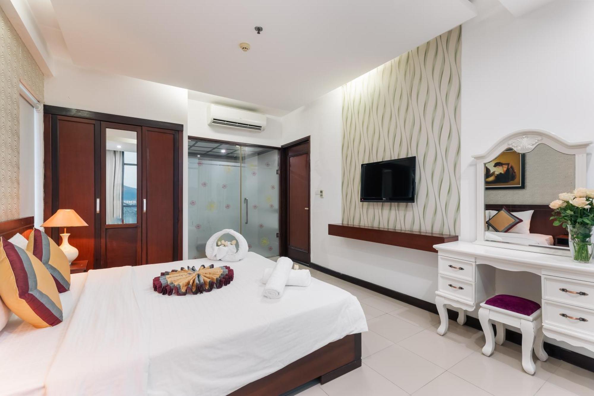 Star Hotel And Spa Danang Exterior photo