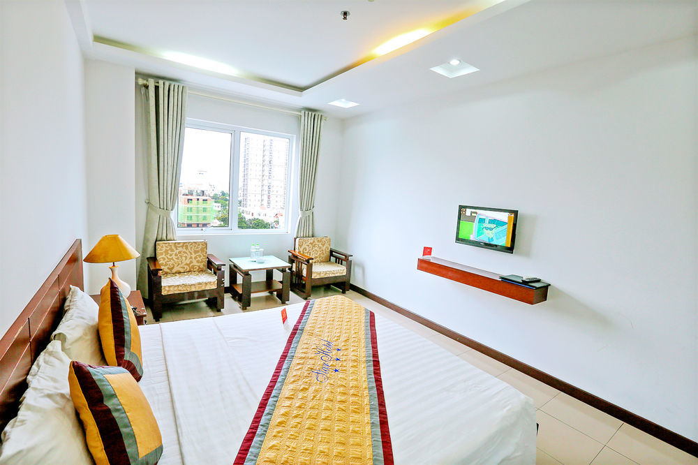 Star Hotel And Spa Danang Exterior photo